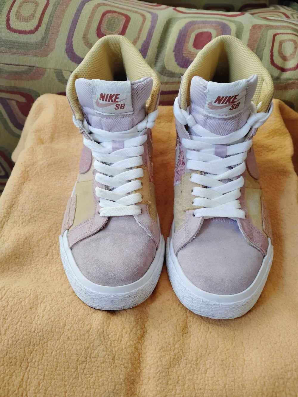 The Nike SB Zoom Blazer Mid Premium in the 